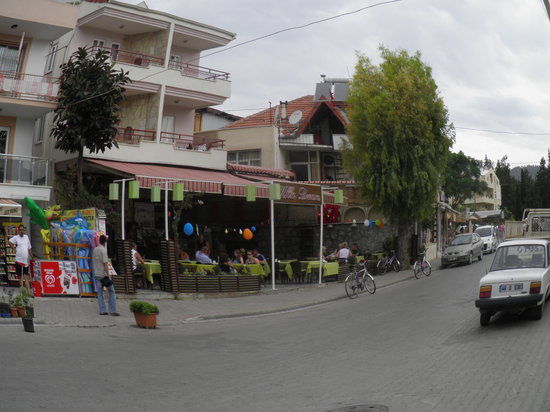 Villa Dream Restaurant